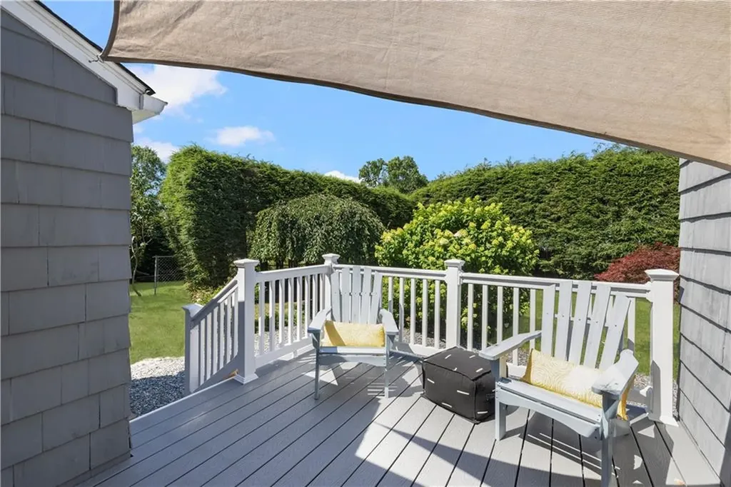 29 Juniper Drive Cranston RI 02920