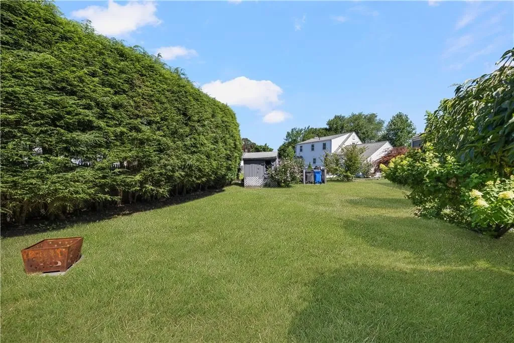 29 Juniper Drive Cranston RI 02920