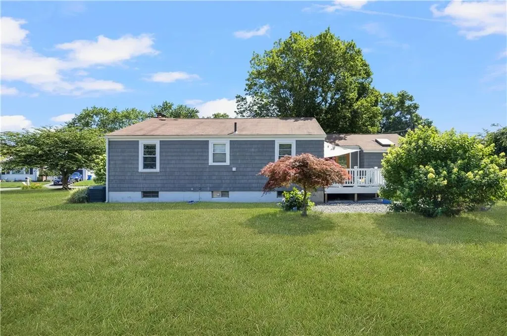 29 Juniper Drive Cranston RI 02920