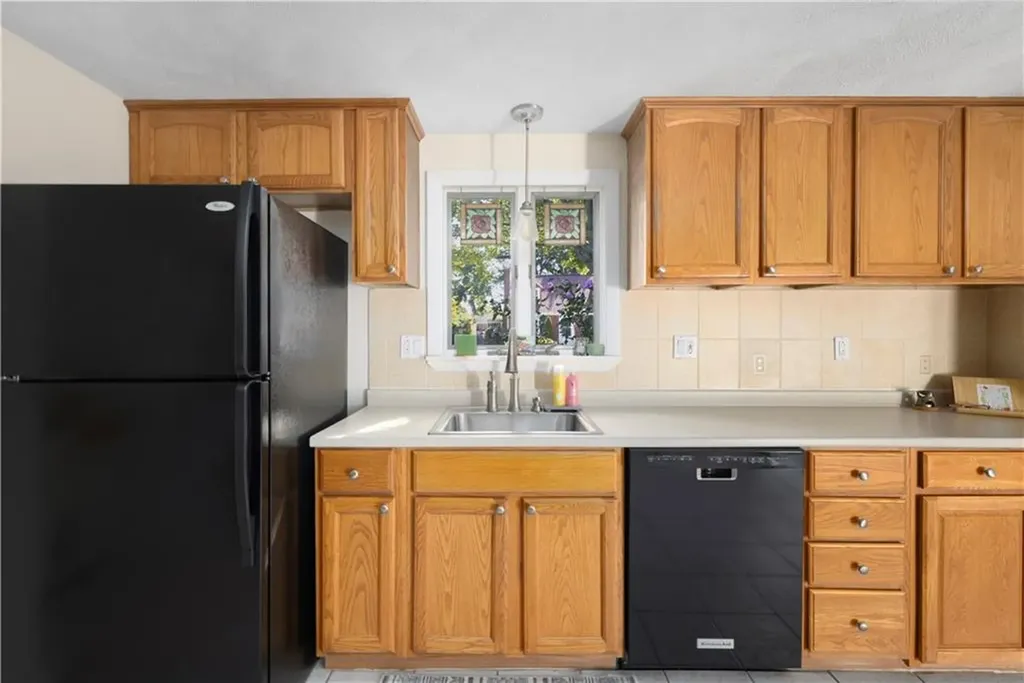 29 Juniper Drive Cranston RI 02920
