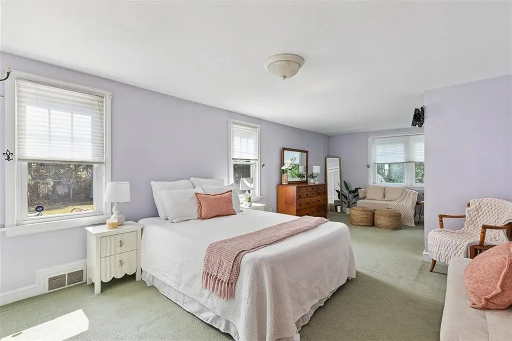 3 Indigo Road Barrington RI 02806
