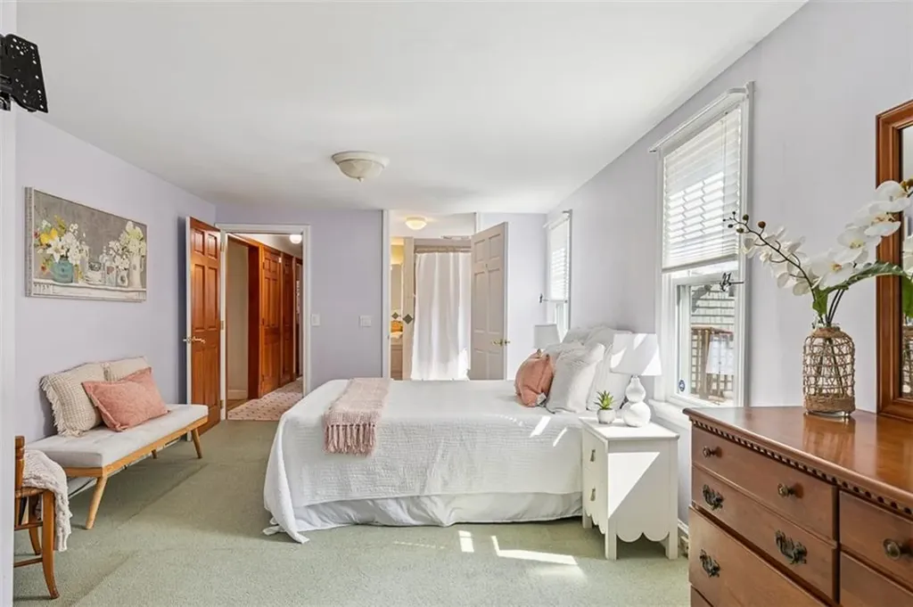 3 Indigo Road Barrington RI 02806