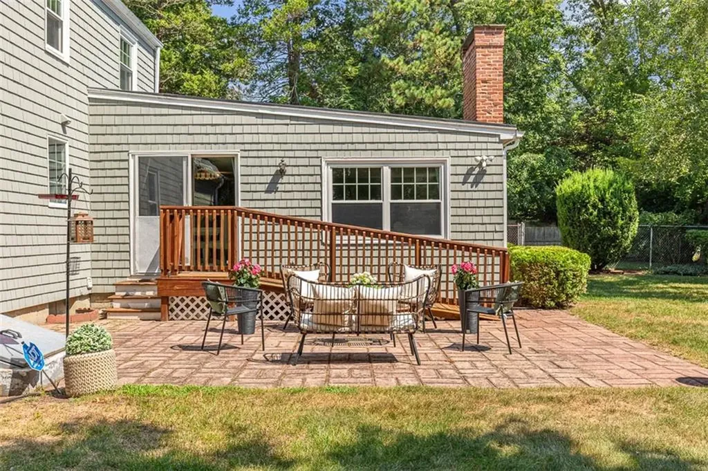 3 Indigo Road Barrington RI 02806