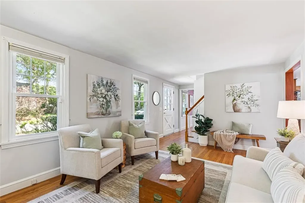 3 Indigo Road Barrington RI 02806