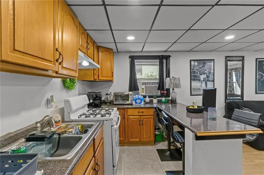 47 Bloomingdale Avenue Pawtucket RI 02860