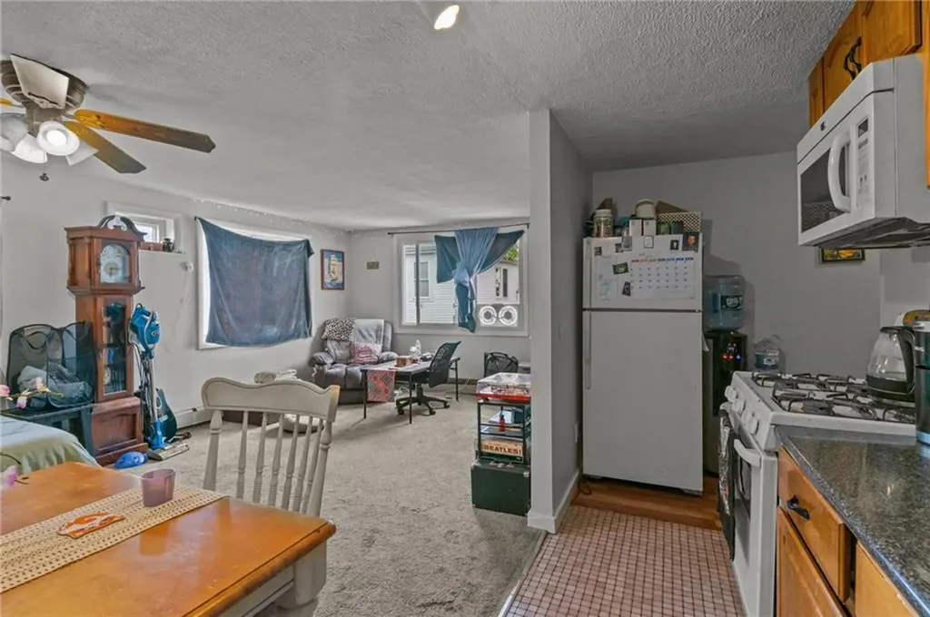 47 Bloomingdale Avenue Pawtucket RI 02860