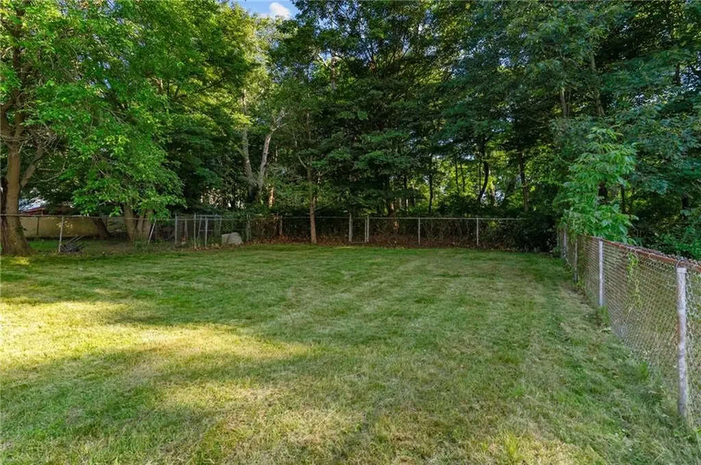 61 Pine Street Woonsocket RI 02895