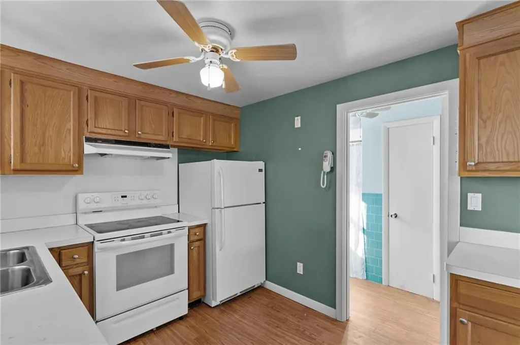 61 Pine Street Woonsocket RI 02895