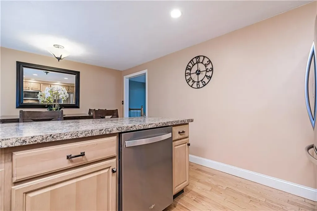 85 Stillwater Drive Warwick RI 02889