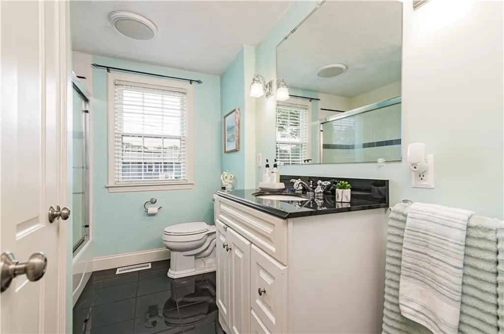85 Stillwater Drive Warwick RI 02889