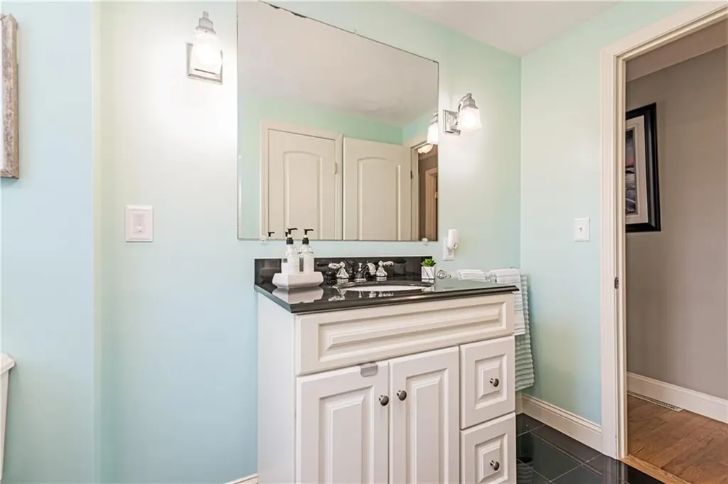 85 Stillwater Drive Warwick RI 02889