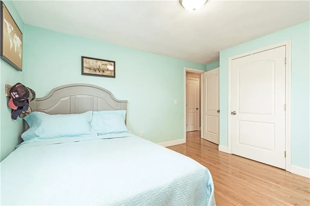 85 Stillwater Drive Warwick RI 02889