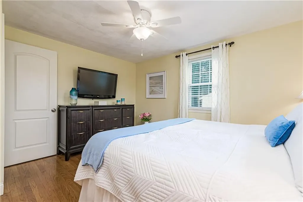 85 Stillwater Drive Warwick RI 02889