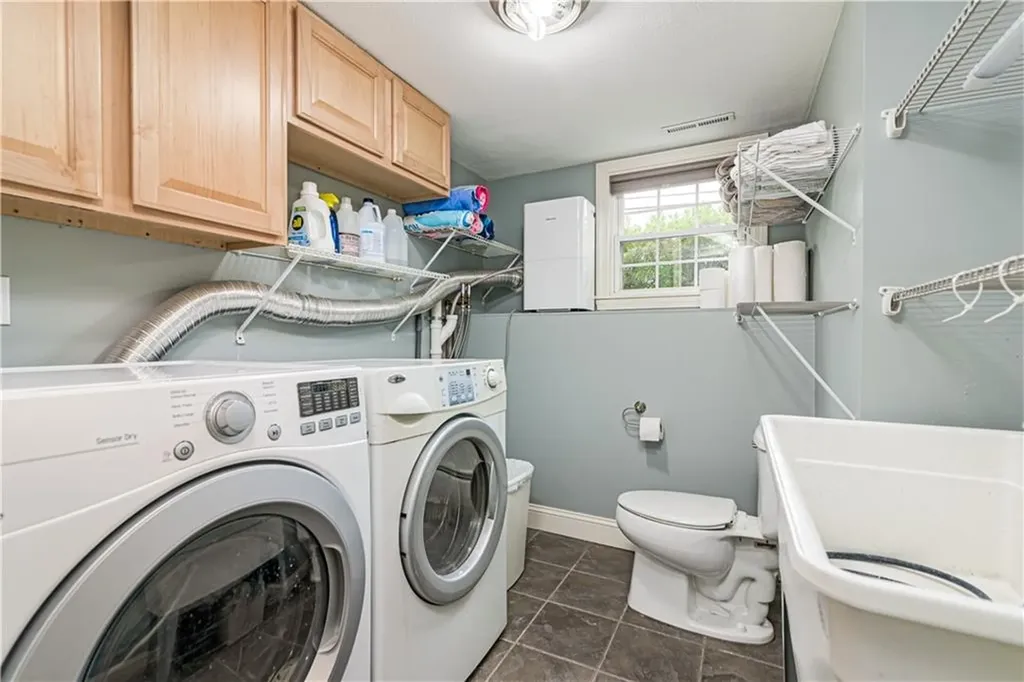 85 Stillwater Drive Warwick RI 02889