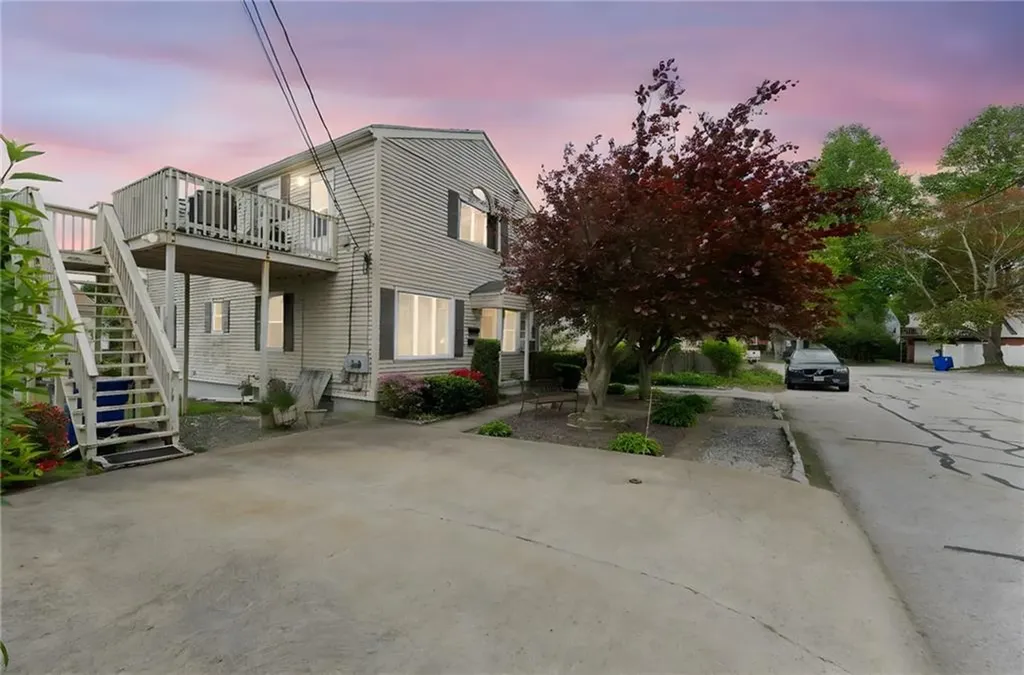 7 Blossom Street West Warwick RI 02893