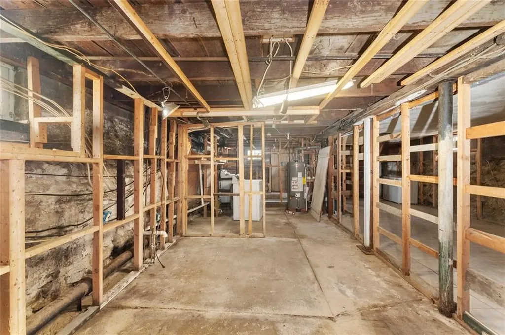 7 Blossom Street West Warwick RI 02893