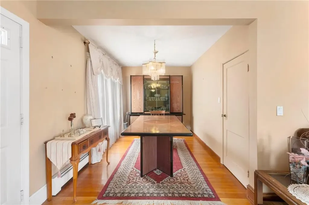 7 Blossom Street West Warwick RI 02893