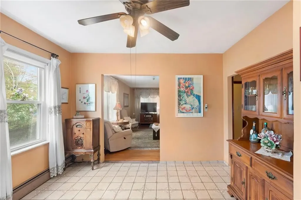 7 Blossom Street West Warwick RI 02893