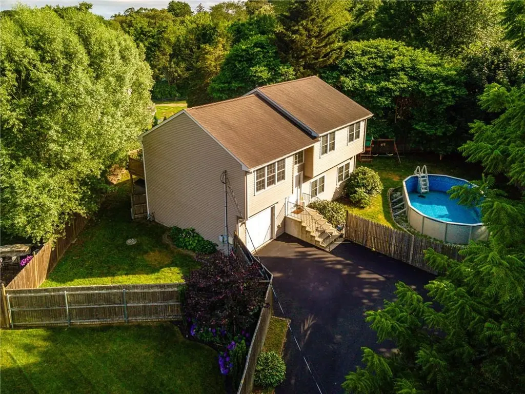 93 Maywood Avenue Warwick RI 02889
