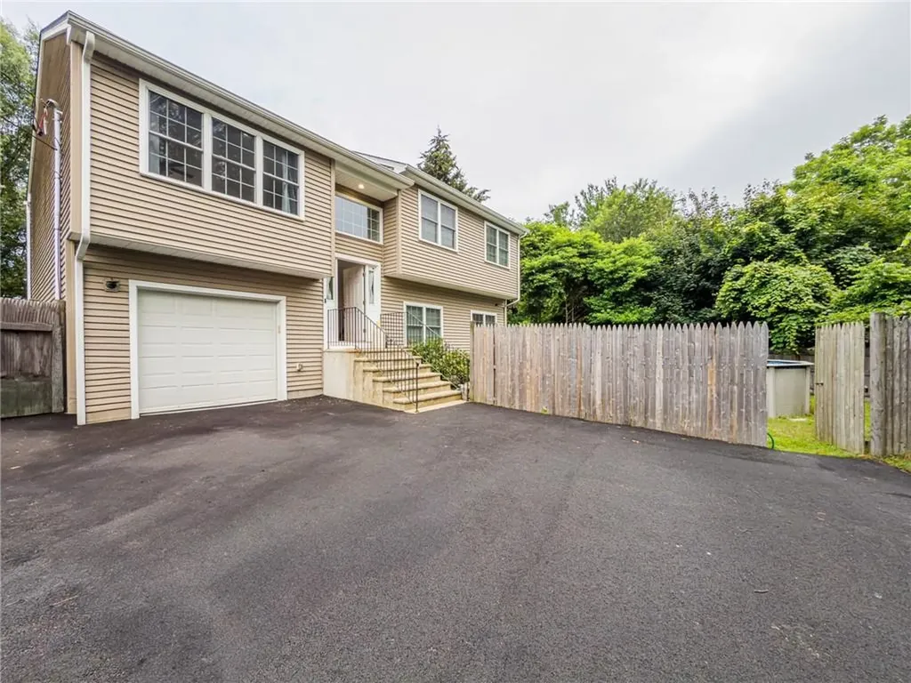 93 Maywood Avenue Warwick RI 02889