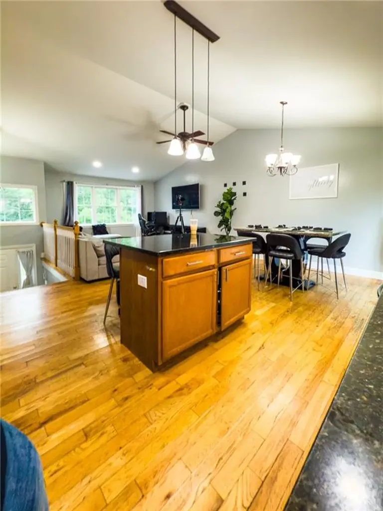 93 Maywood Avenue Warwick RI 02889