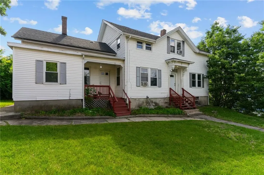 31 33 Bancroft Street Providence RI 02909