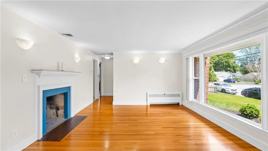 67 Vancouver Avenue Warwick RI 02886