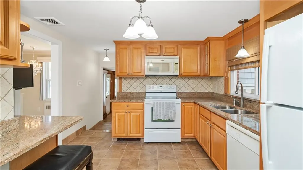 67 Vancouver Avenue Warwick RI 02886