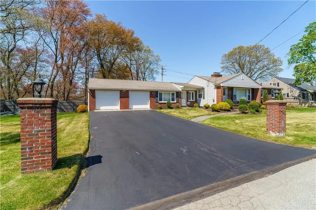 67 Vancouver Avenue Warwick RI 02886