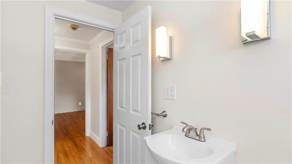 67 Vancouver Avenue Warwick RI 02886