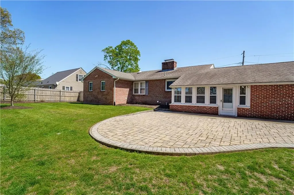 67 Vancouver Avenue Warwick RI 02886