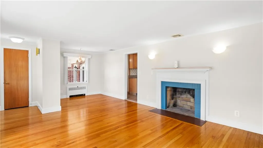 67 Vancouver Avenue Warwick RI 02886
