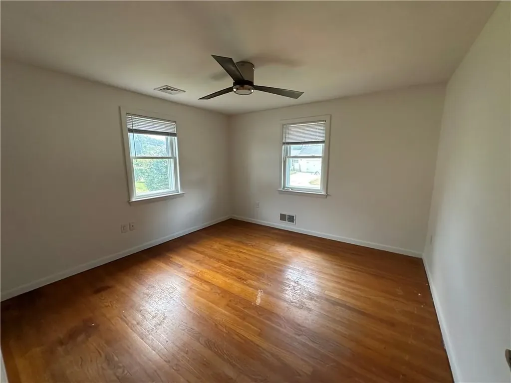 39 Gorham Avenue Warwick RI 02886