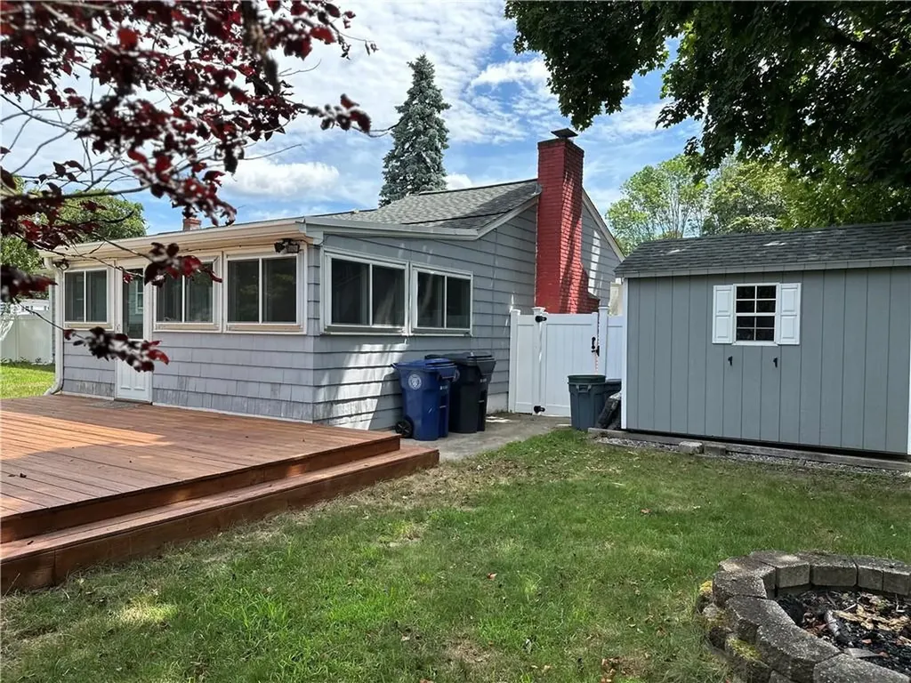 39 Gorham Avenue Warwick RI 02886