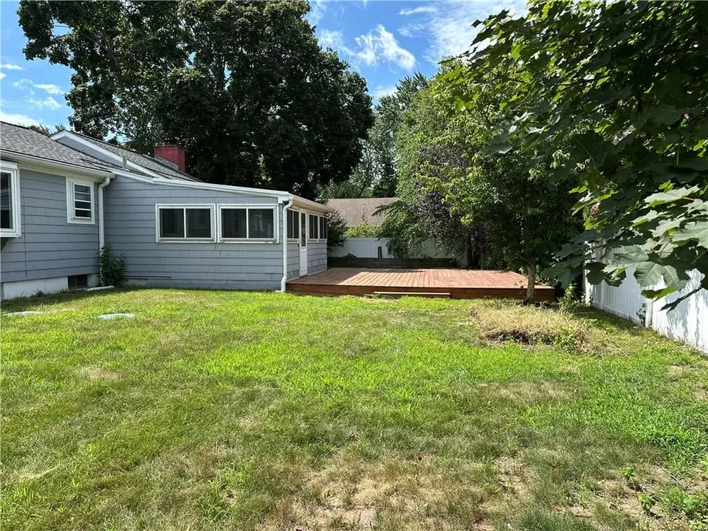 39 Gorham Avenue Warwick RI 02886