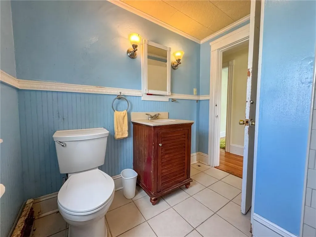 51 Ivy Avenue Cranston RI 02905
