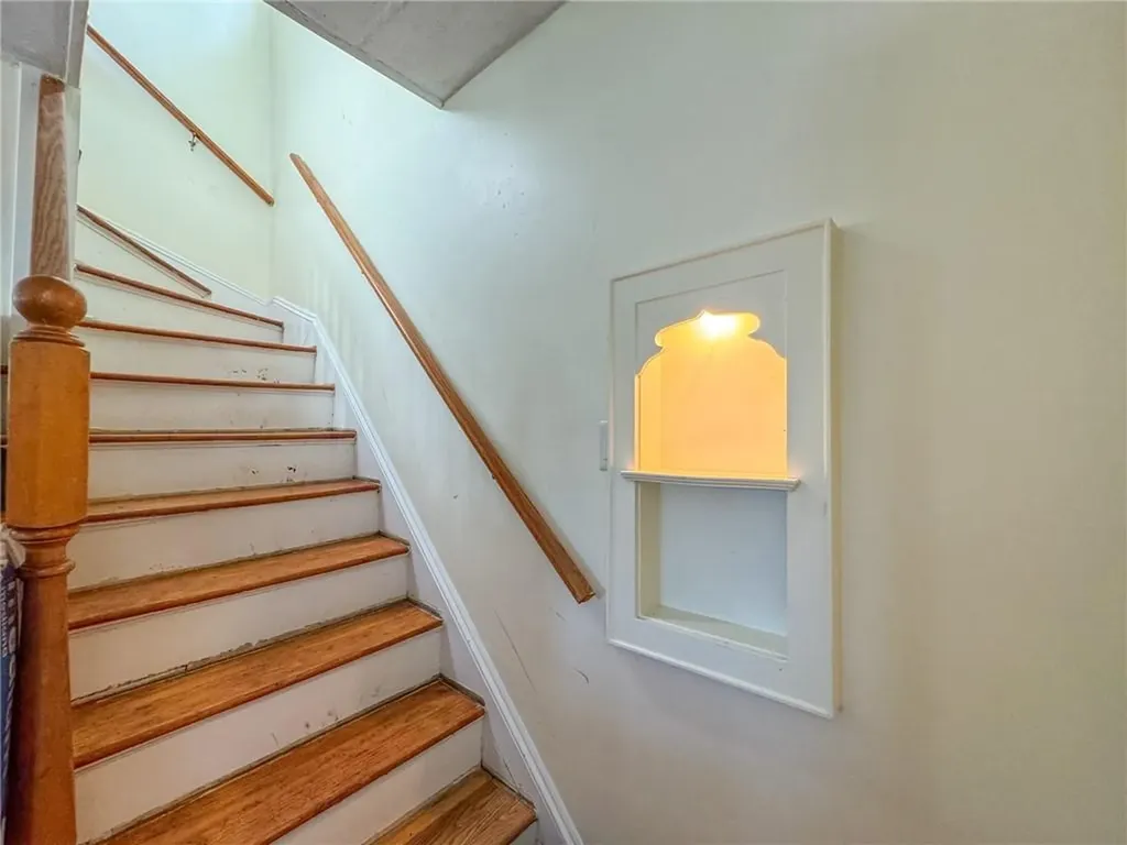 51 Ivy Avenue Cranston RI 02905