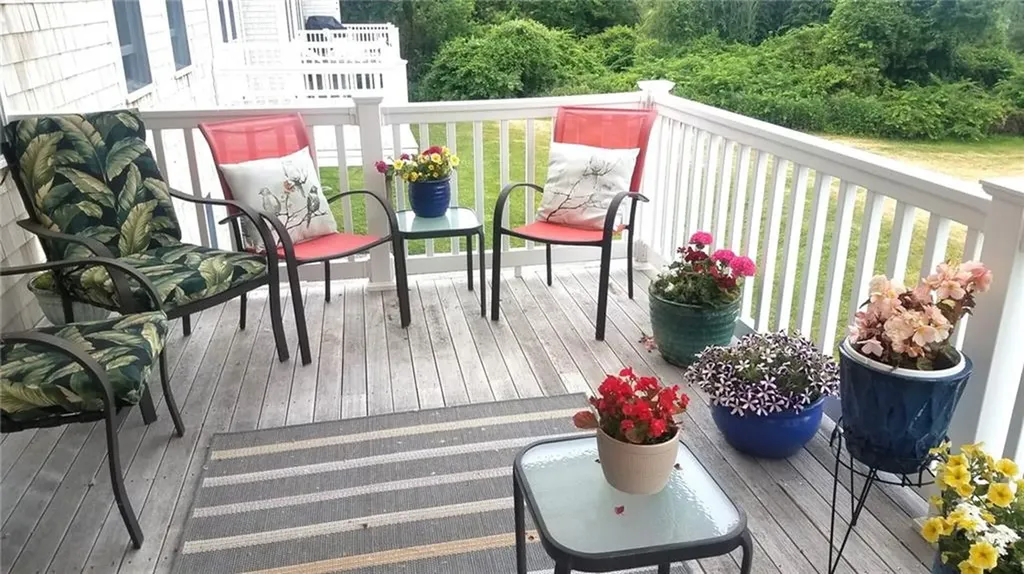 27 Sanderling Way Middletown RI 02842