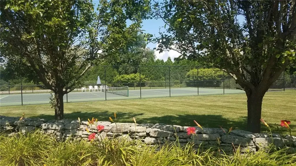27 Sanderling Way Middletown RI 02842