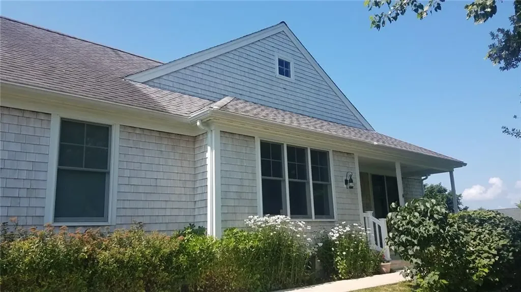 27 Sanderling Way Middletown RI 02842