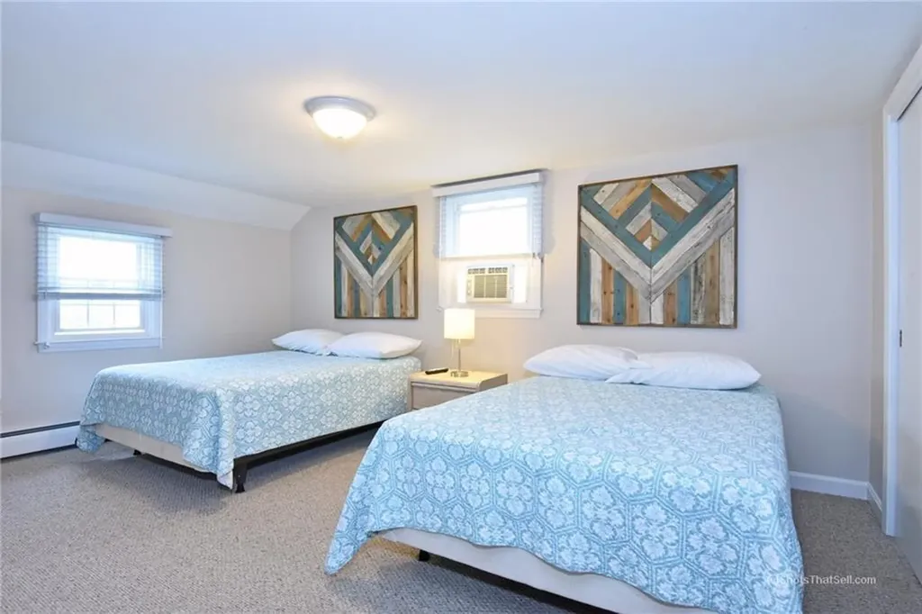 17 Melbourne Drive Narragansett RI 02882