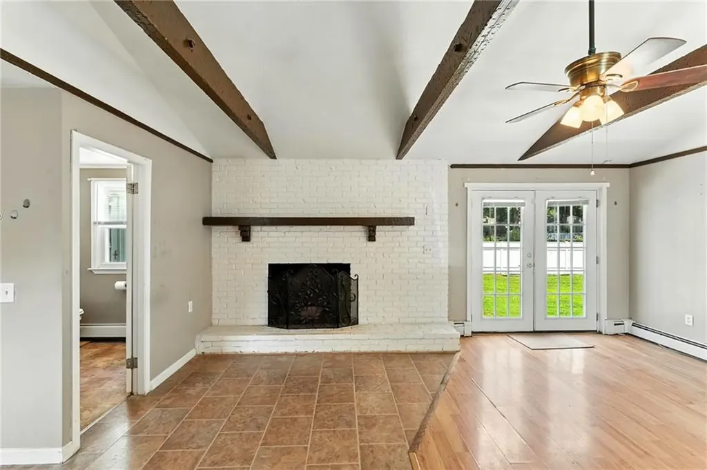 170 Reynolds Avenue Warwick RI 02889