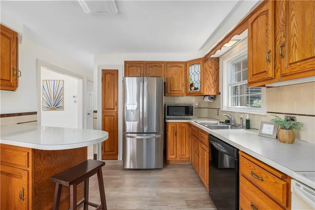 58 Lydick Avenue Warwick RI 02888