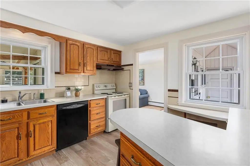 58 Lydick Avenue Warwick RI 02888