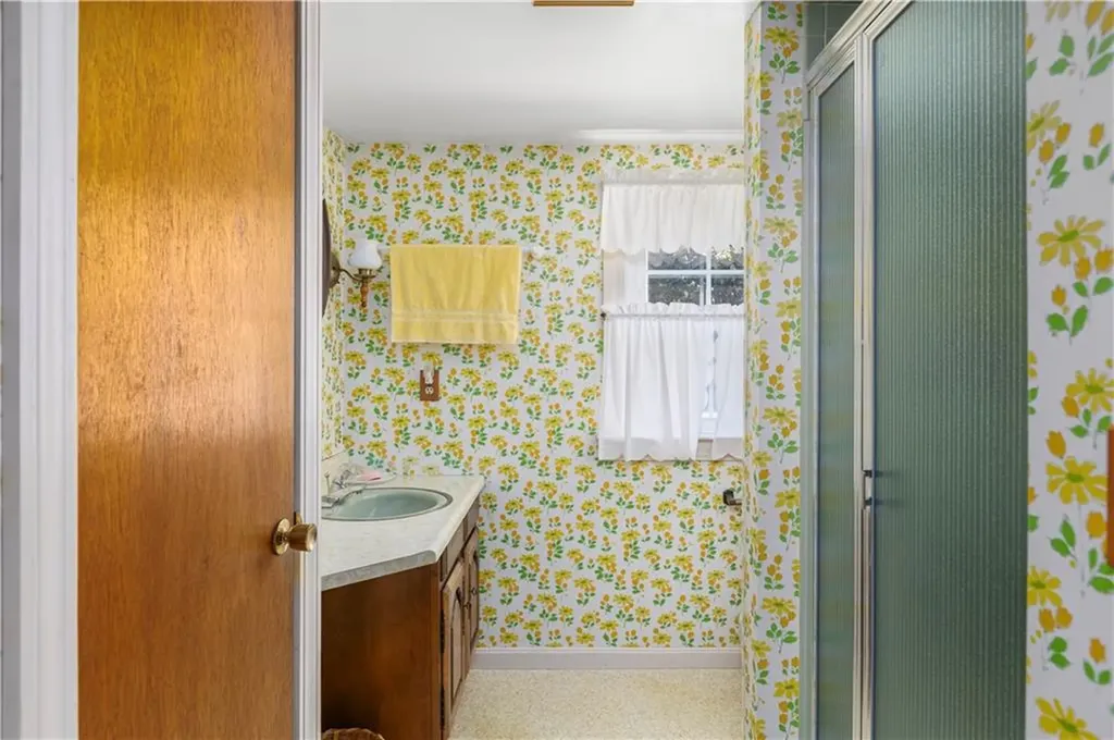 58 Lydick Avenue Warwick RI 02888