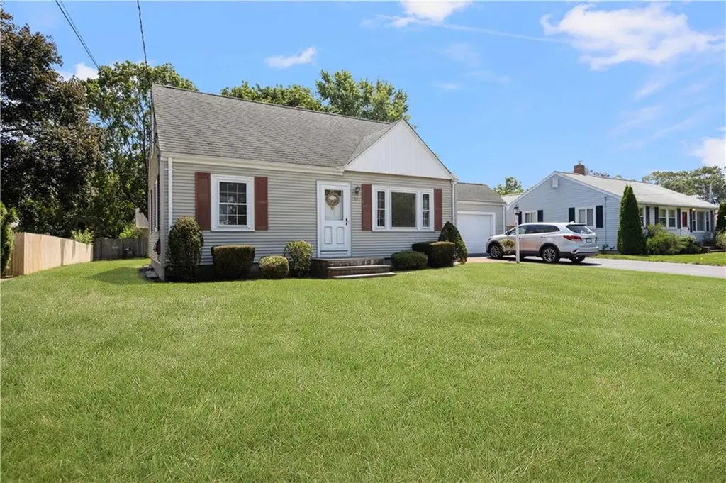 58 Lydick Avenue Warwick RI 02888