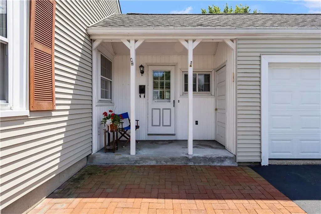 58 Lydick Avenue Warwick RI 02888