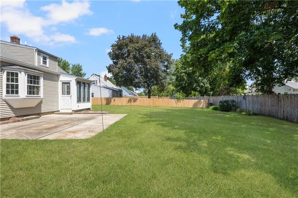 58 Lydick Avenue Warwick RI 02888