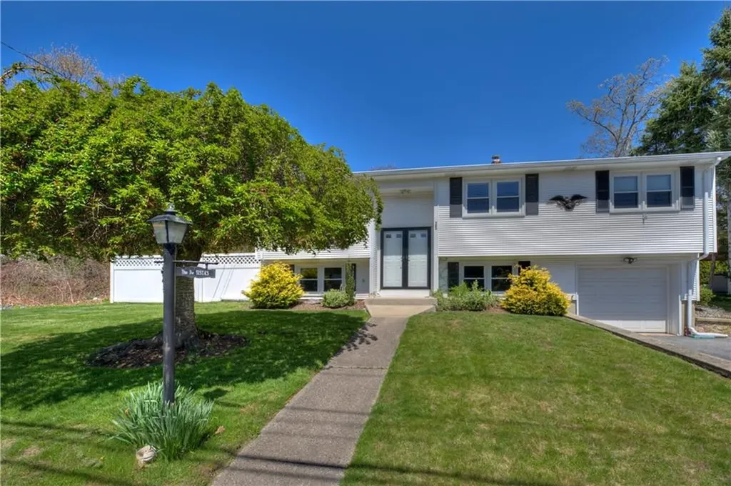 123 South Comstock Parkway Cranston RI 02921