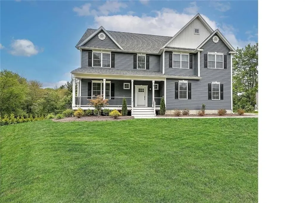 3 Big River Drive Coventry RI 02816